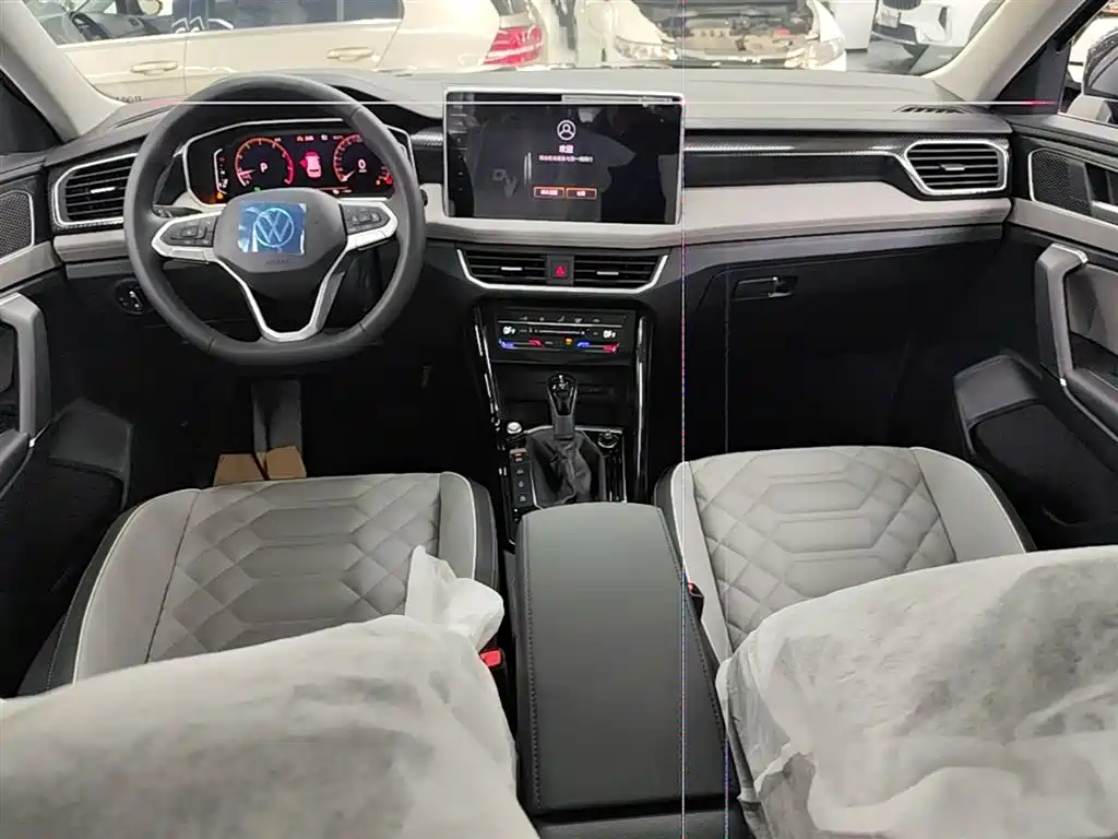 Volkswagen Tayron 2025 300TSI