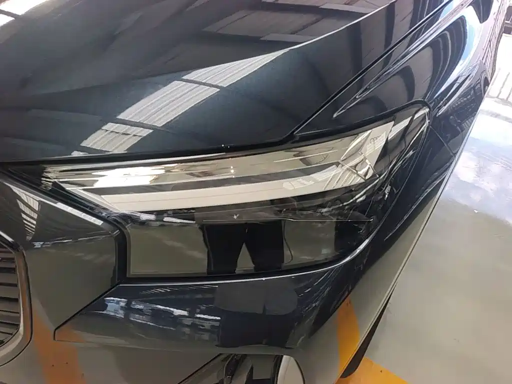 Audi Q4 e-tron — миниатюра 24