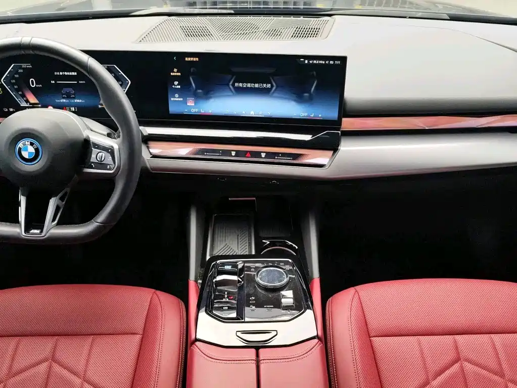 BMW i5 — миниатюра 5