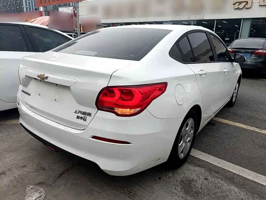 Chevrolet Cavalier — миниатюра 7