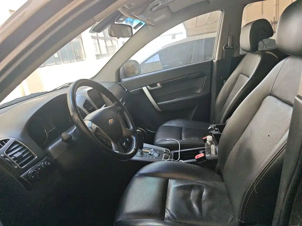 Chevrolet Captiva — миниатюра 8