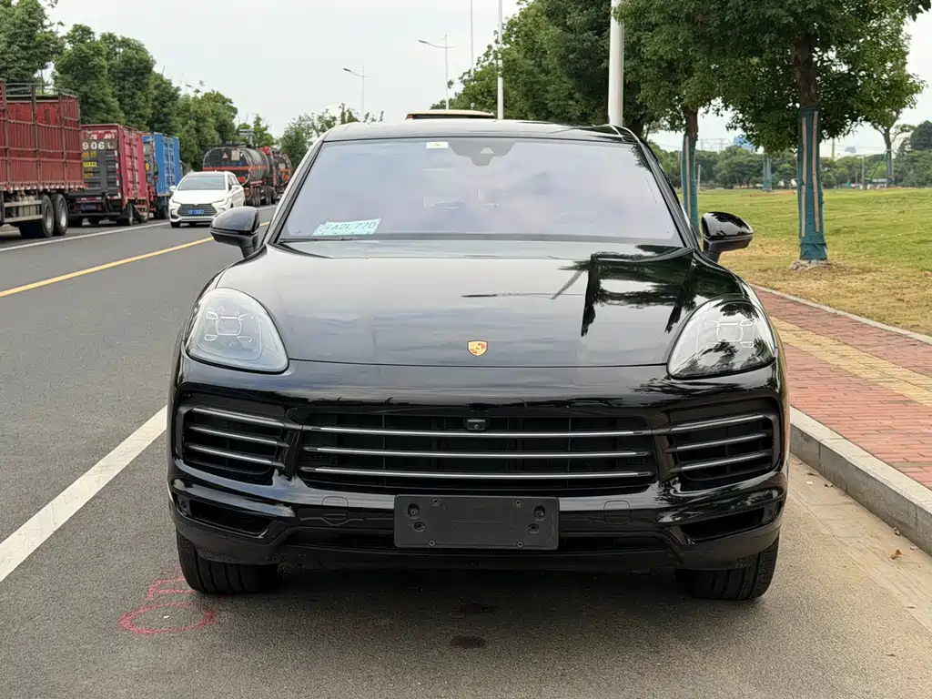 Porsche Cayenne — миниатюра 2