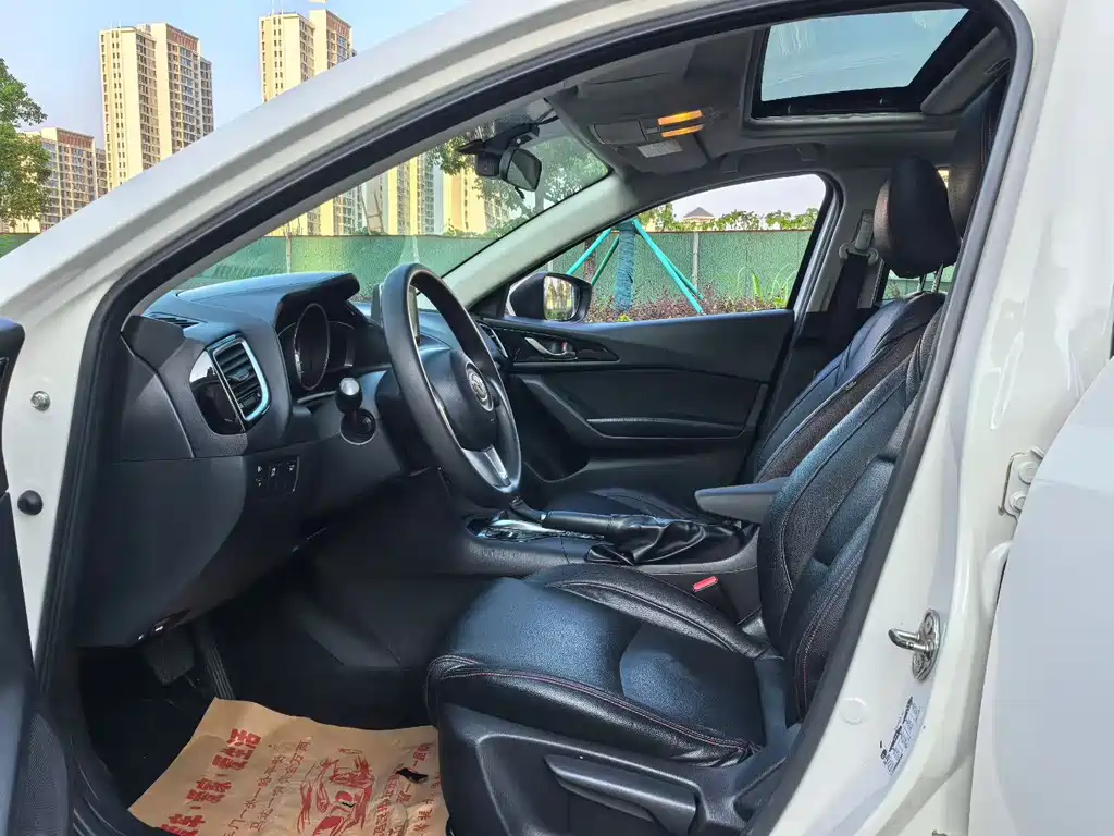Mazda 3 Axela — миниатюра 6