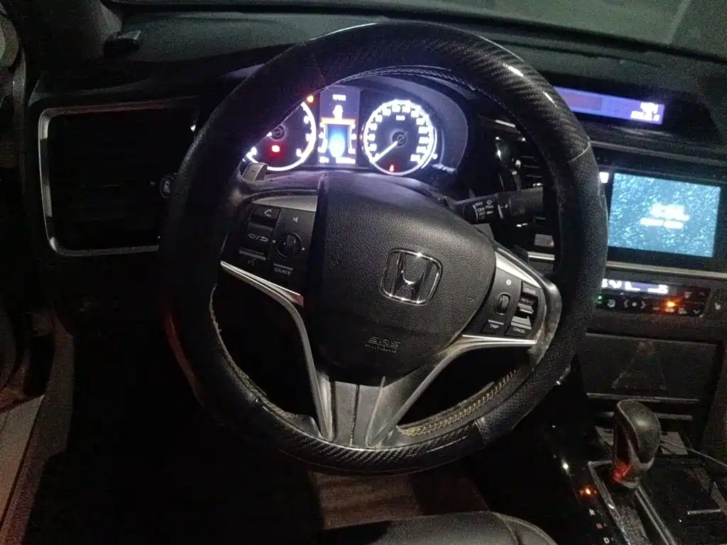 Honda Spirior — миниатюра 7