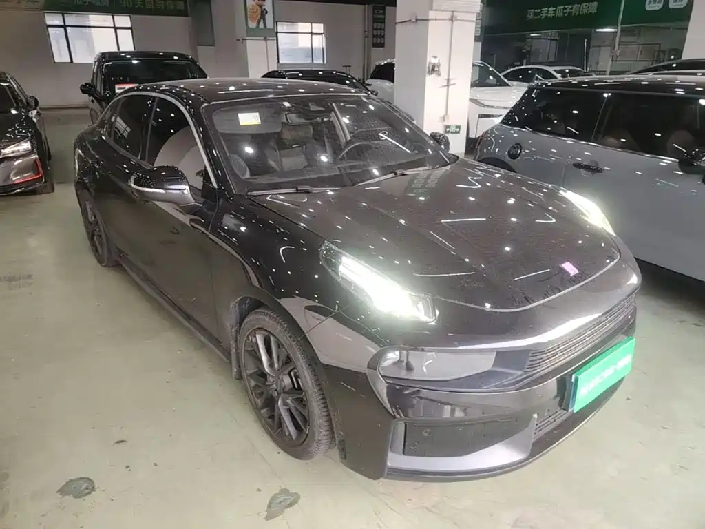Lynk & Co 03 — миниатюра 4
