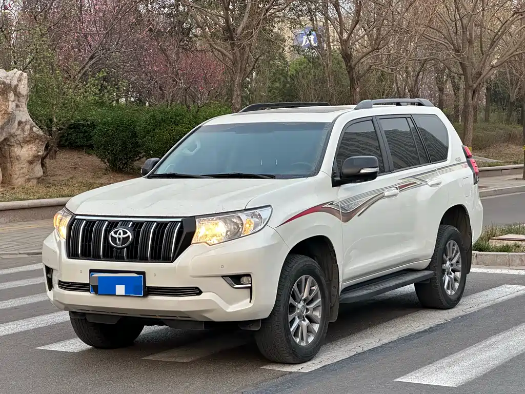 Toyota Prado 2020