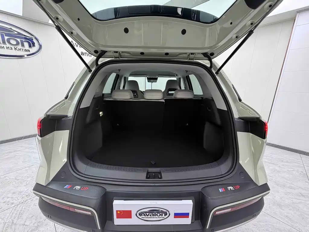 BYD Yuan UP — миниатюра 16