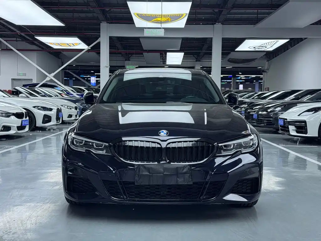 BMW 3 Series - фото 2