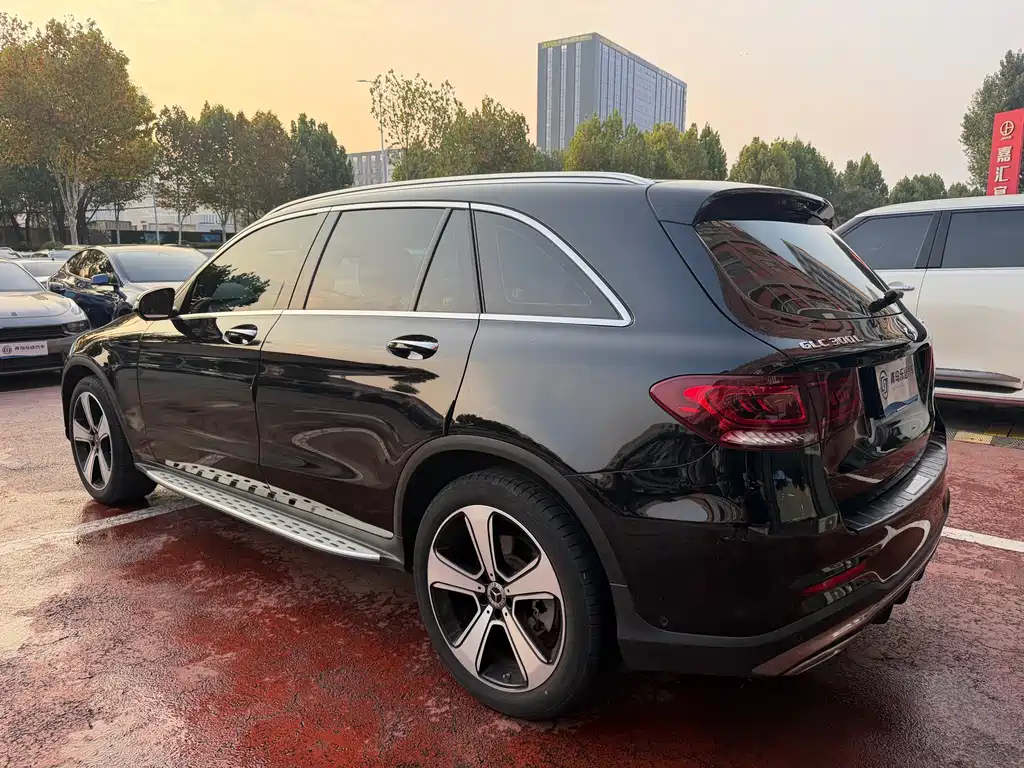 Mercedes-Benz GLC — миниатюра 4