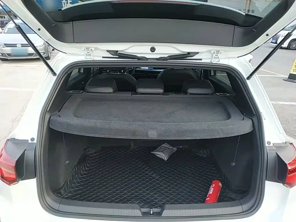 Volkswagen Golf — миниатюра 19