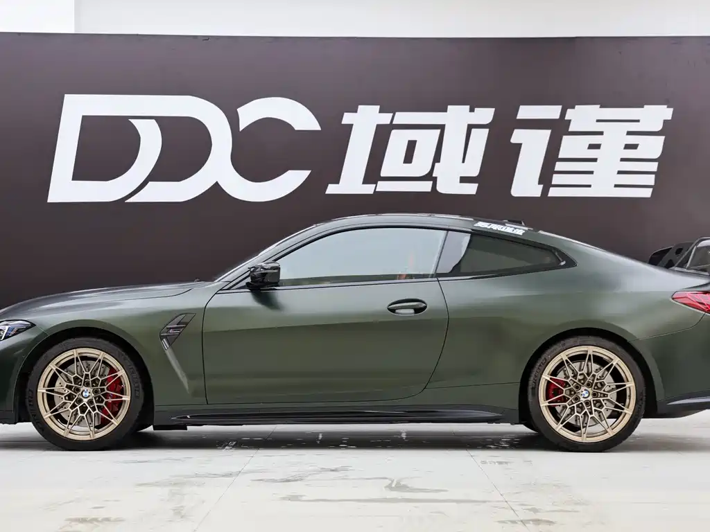 BMW M4 2025 M4