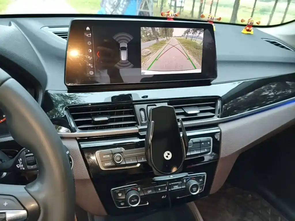 BMW X1 — миниатюра 13