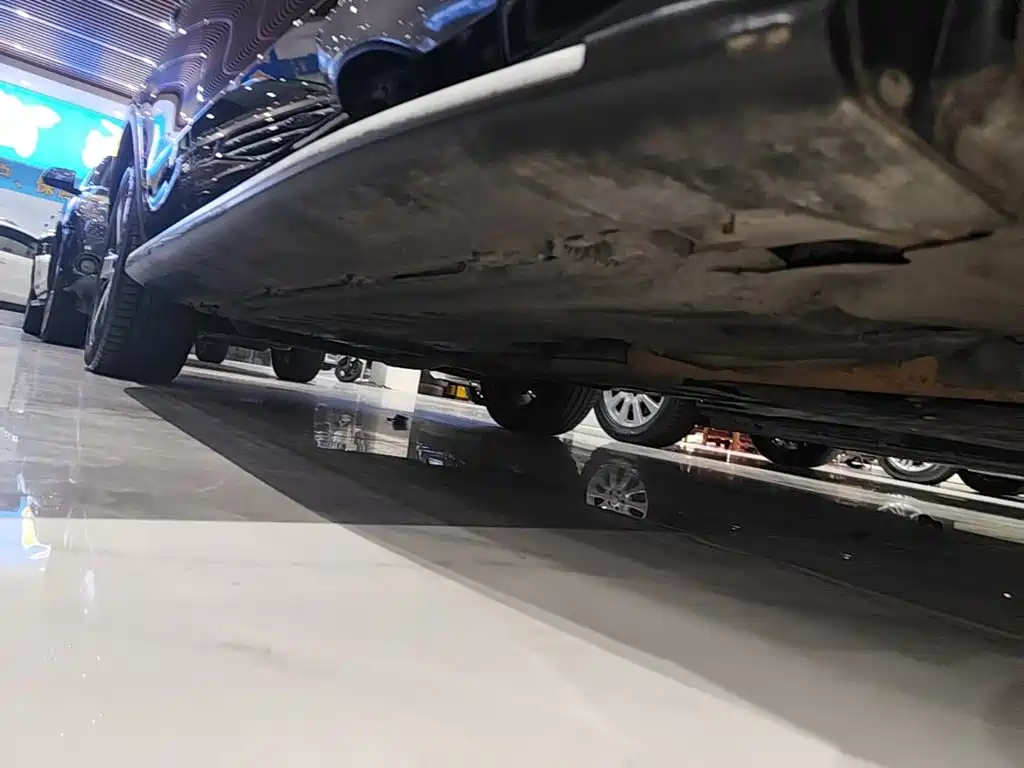Mercedes-Benz GLC — миниатюра 21