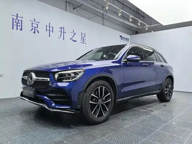 MERCEDES-BENZ GLC 2020