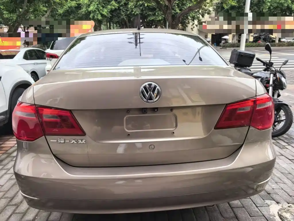 Volkswagen Jetta — миниатюра 6
