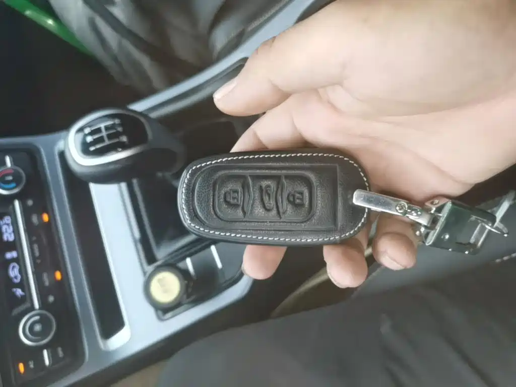 Geely Emgrand — миниатюра 9