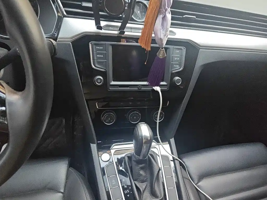 Volkswagen Magotan — миниатюра 6