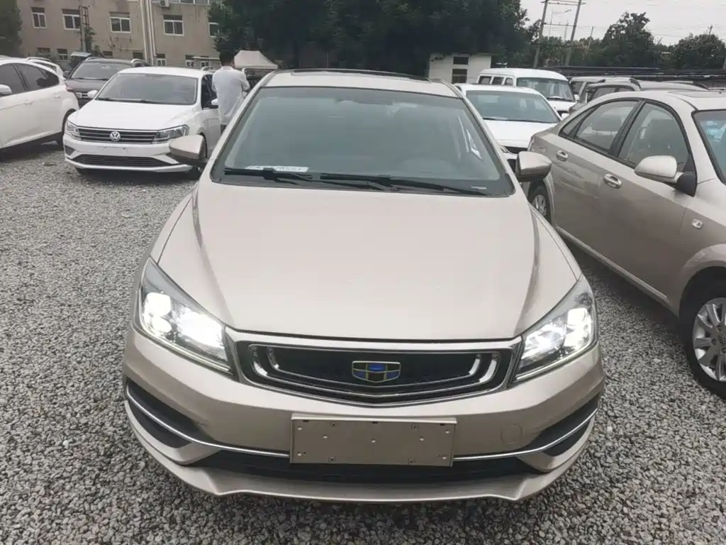 Geely Emgrand — миниатюра 3