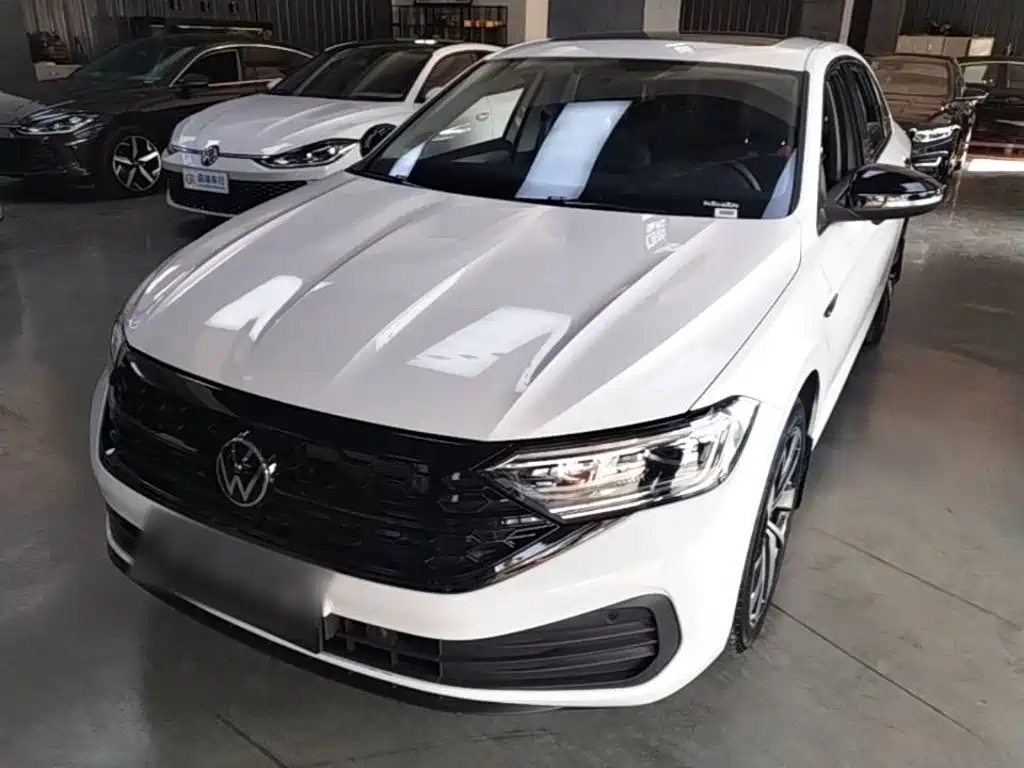 Volkswagen Sagitar