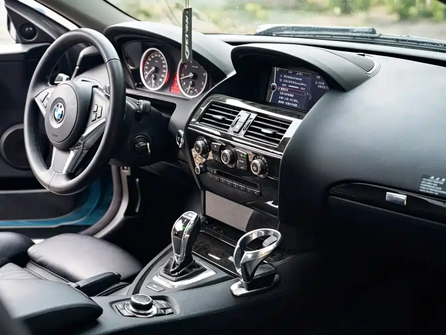 BMW 6 Series — миниатюра 13