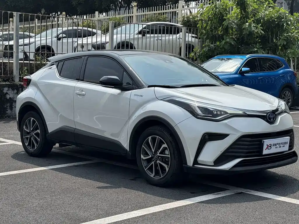 Toyota IZOA — миниатюра 8