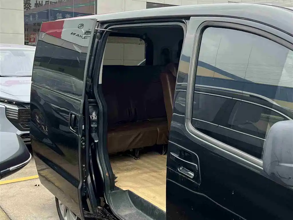 JIANGHUAI RUIFENG M3