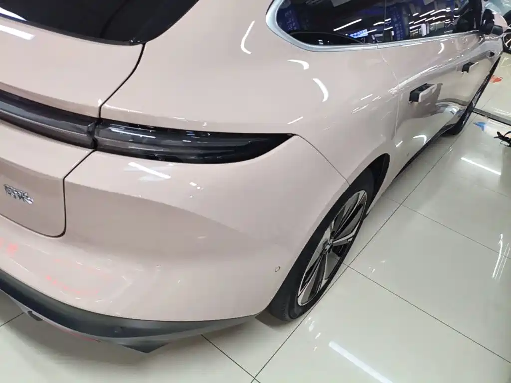 NIO ET5T — миниатюра 8