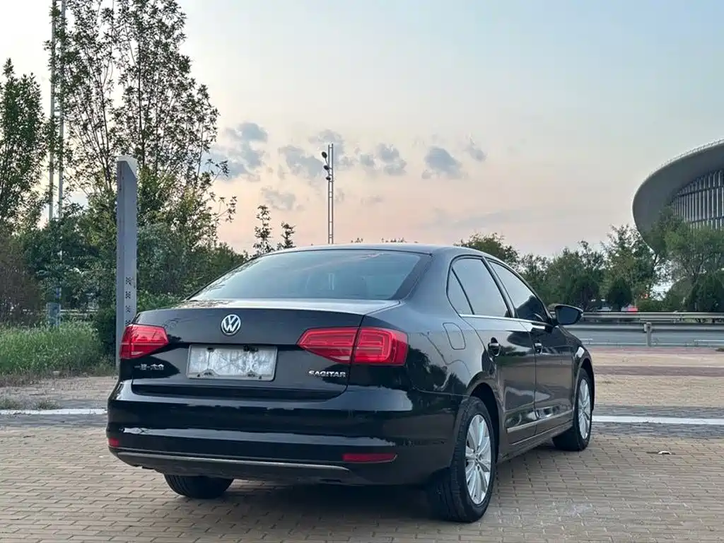 Volkswagen Sagitar — миниатюра 4