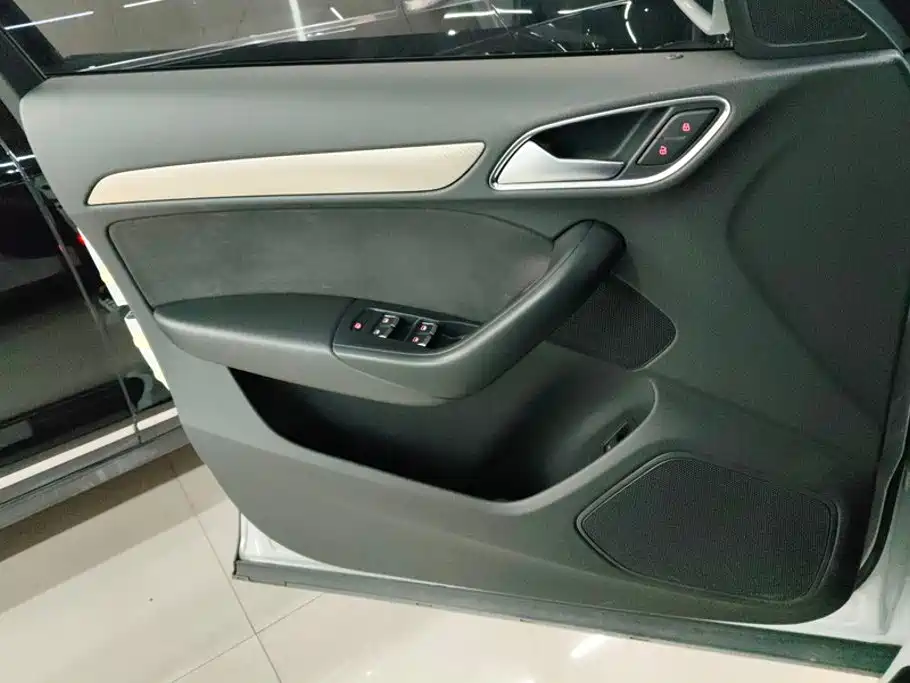 Audi Q3 — миниатюра 7