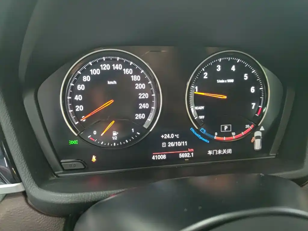 BMW X1 — миниатюра 12