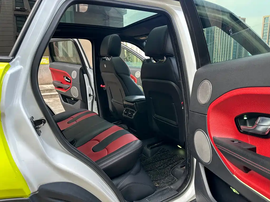 Land Rover Evoque (Import) — миниатюра 13