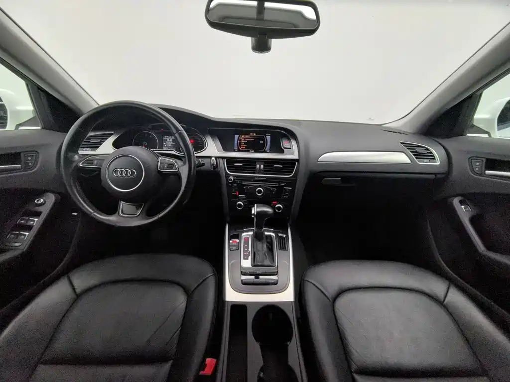 Audi A4L — миниатюра 5