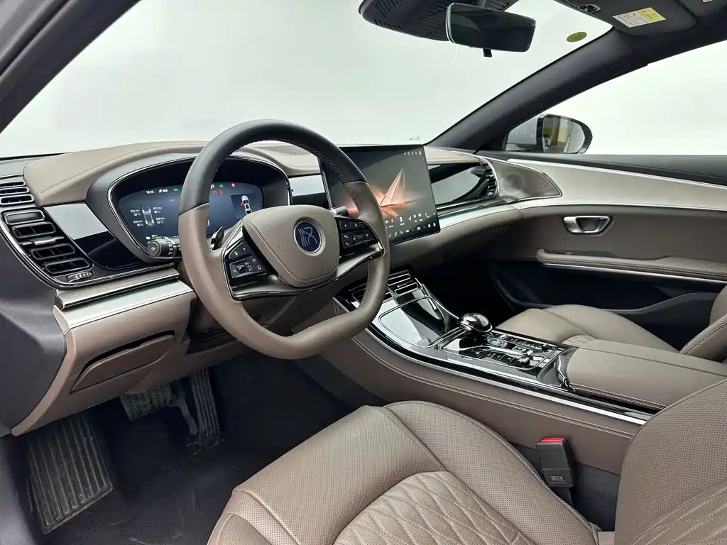 BYD Han — миниатюра 13