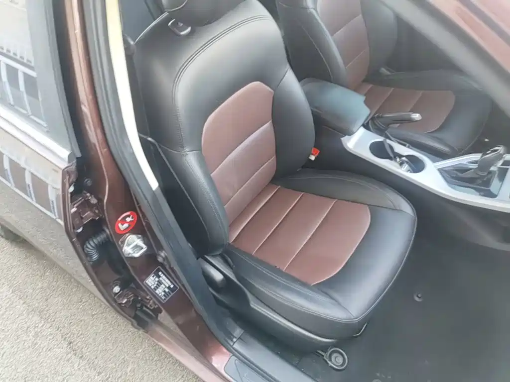 Geely Vision — миниатюра 25