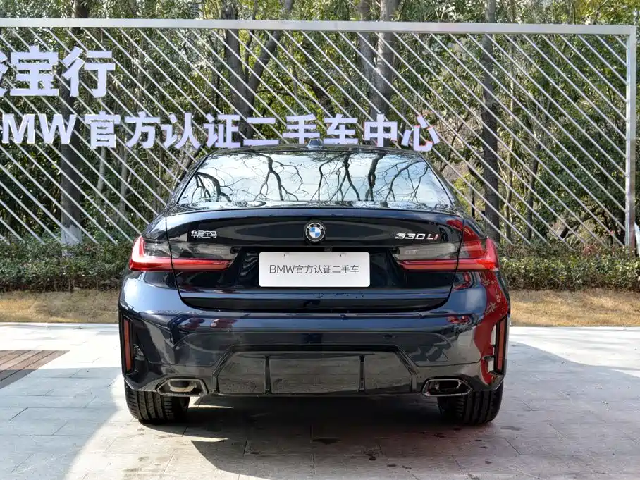 BMW 3 Series — миниатюра 4