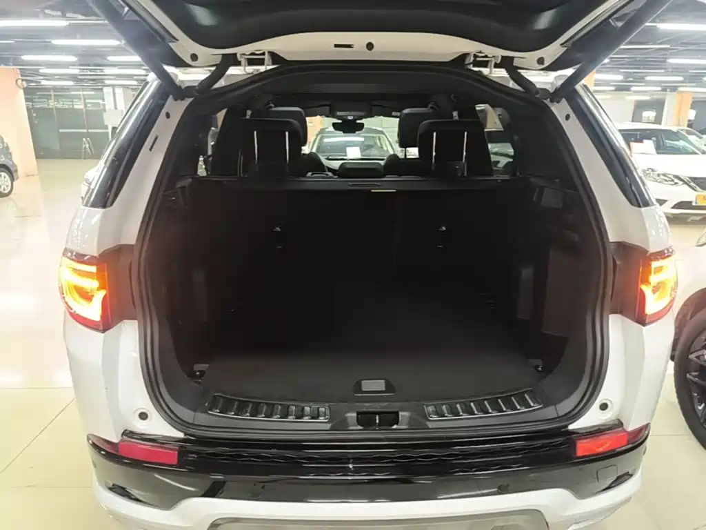 Land Rover Discovery Sport — миниатюра 19