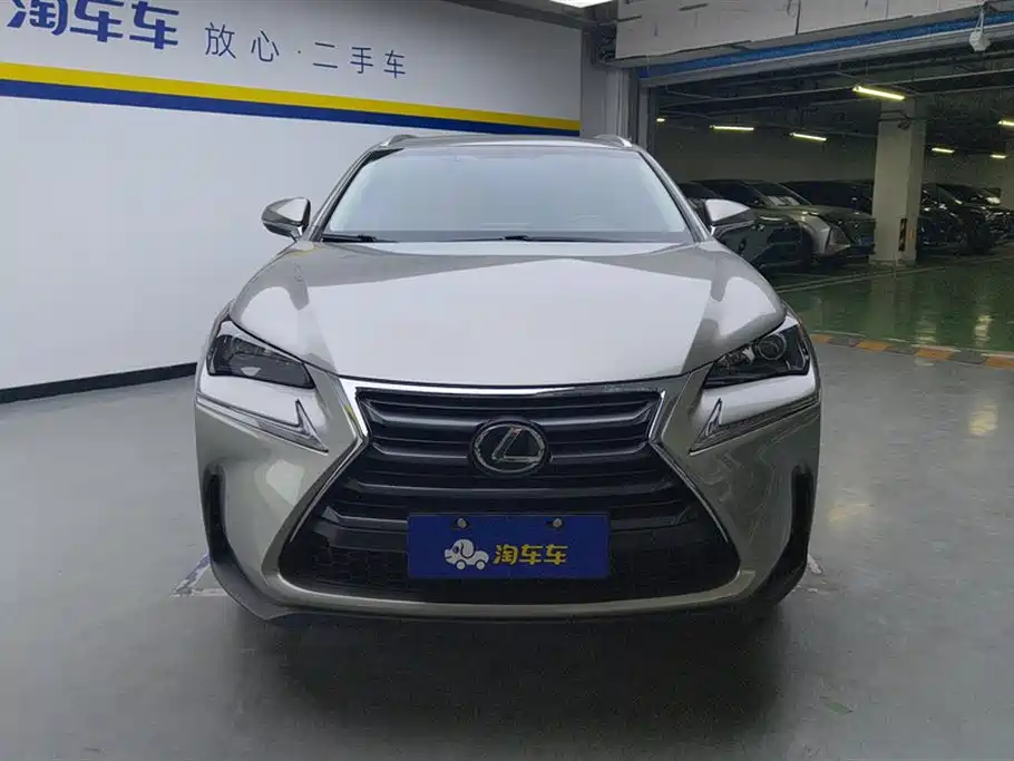 Lexus NX 2015 200t