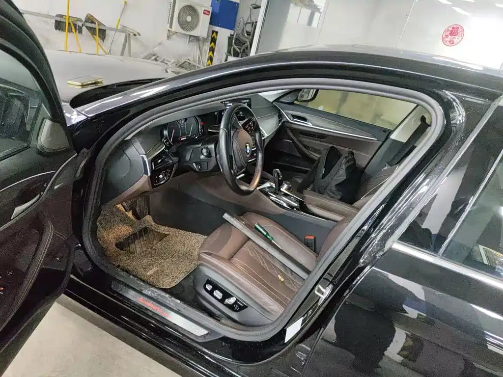 BMW 5 Series 5 2019 540Li Executive