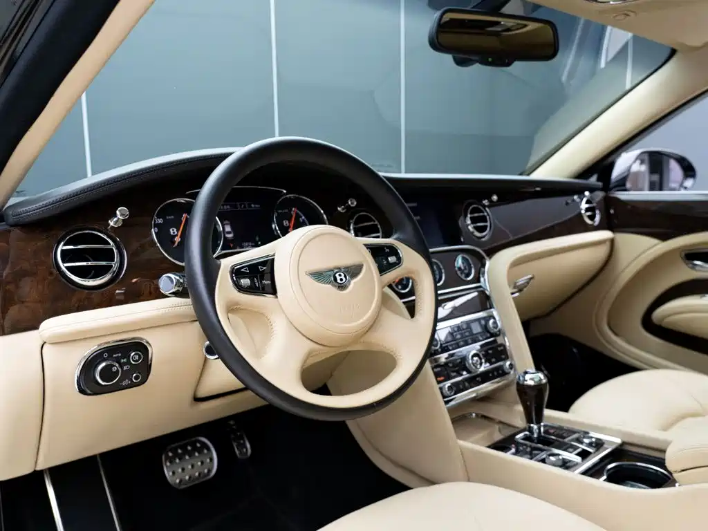 Bentley Mulsanne — миниатюра 10