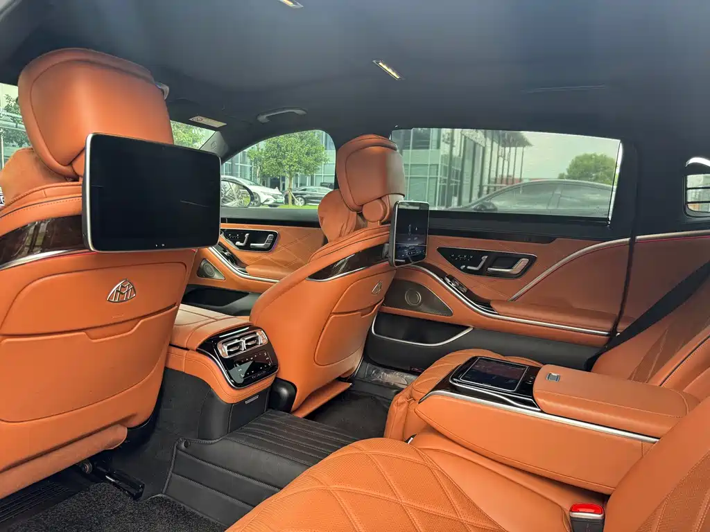 Mercedes-Benz S-Class — миниатюра 10