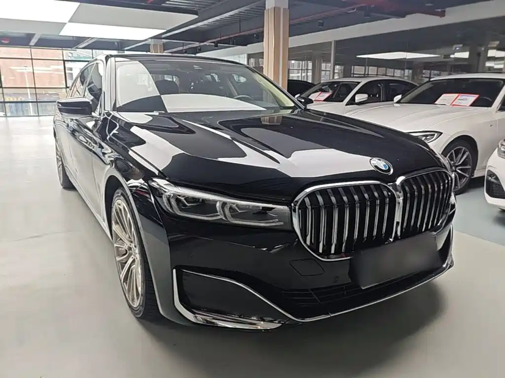 BMW 7 Series — миниатюра 4