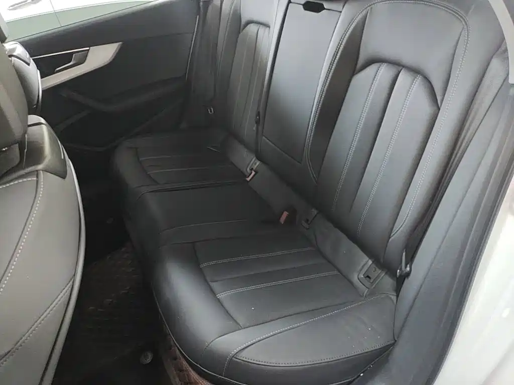 Audi A4L — миниатюра 17