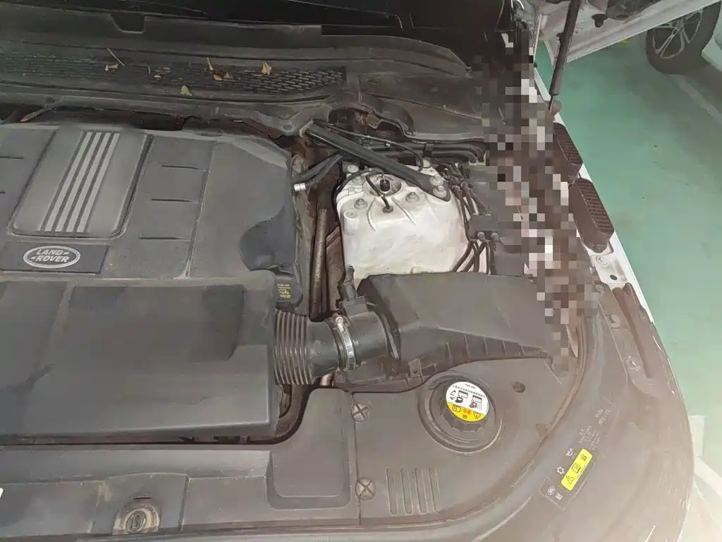 Land Rover Range Rover — миниатюра 22
