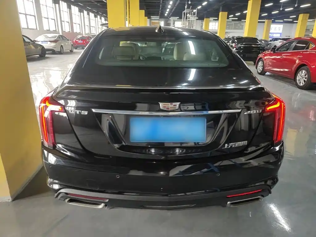 Cadillac CT5 — миниатюра 6