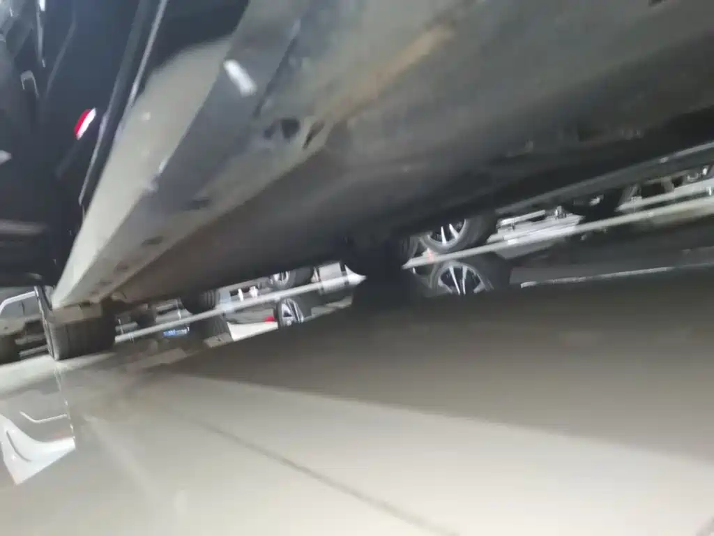 Volkswagen Phideon — миниатюра 22