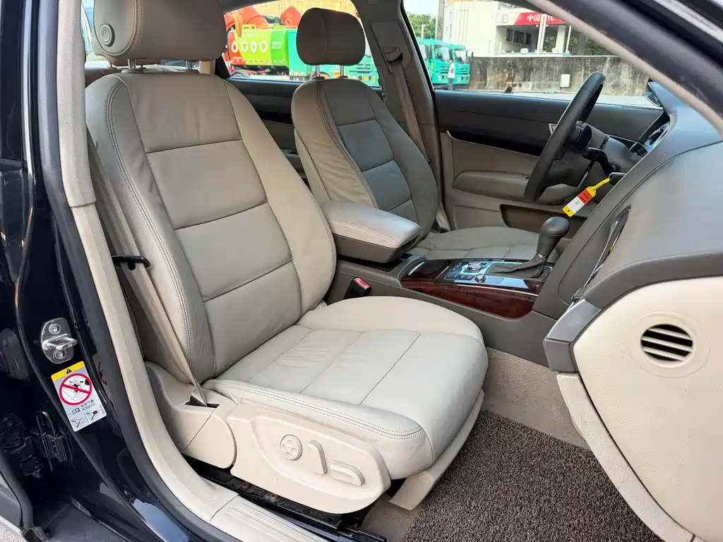 Audi A6L — миниатюра 12