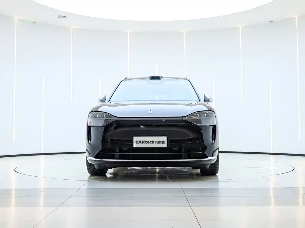 AITO ASK THE WORLD M9