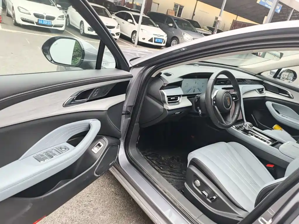 Hongqi Hongqi H5 PHEV — миниатюра 16