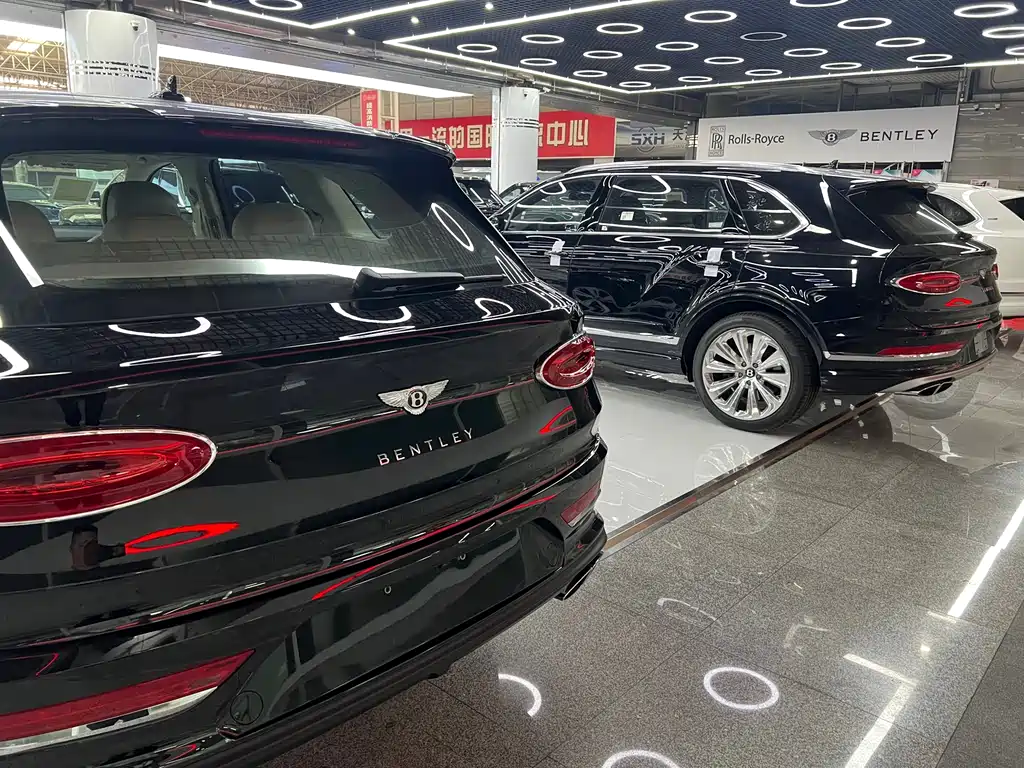 Bentley Bentayga — фотографии объявления, Фото 23