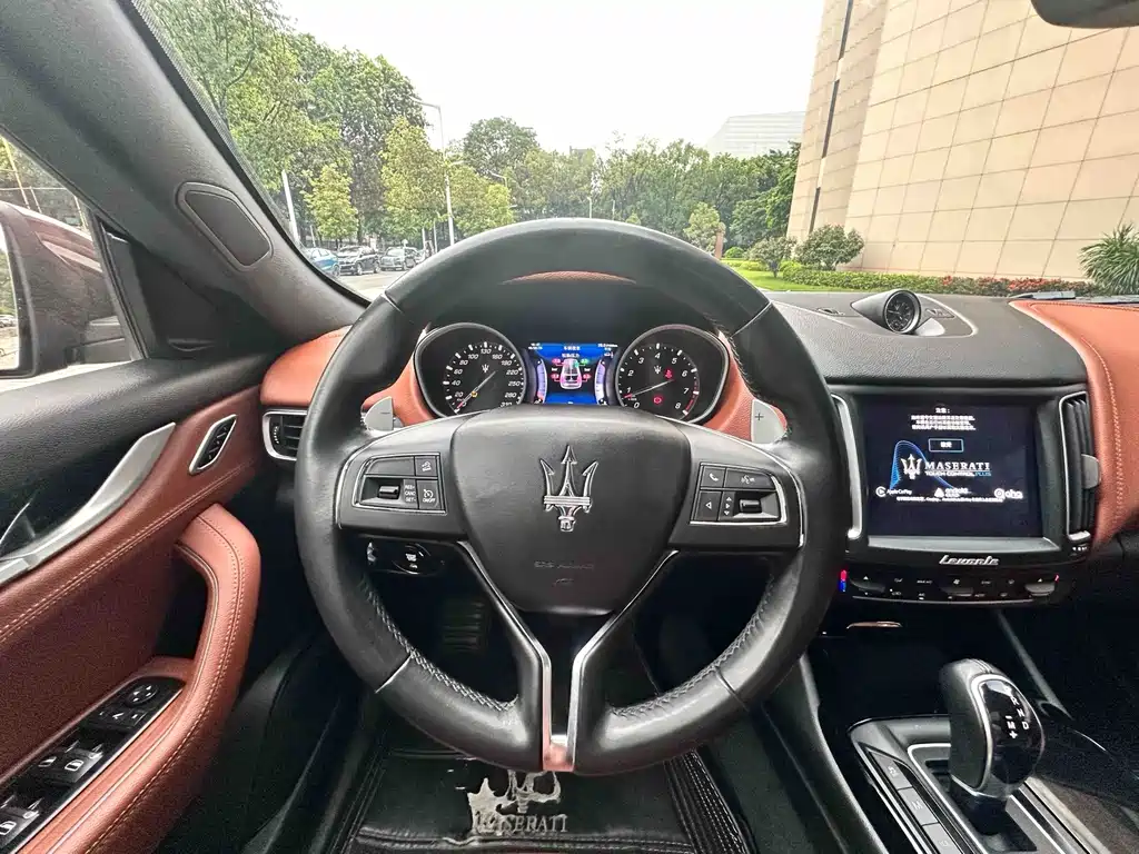 Maserati Levante — миниатюра 15